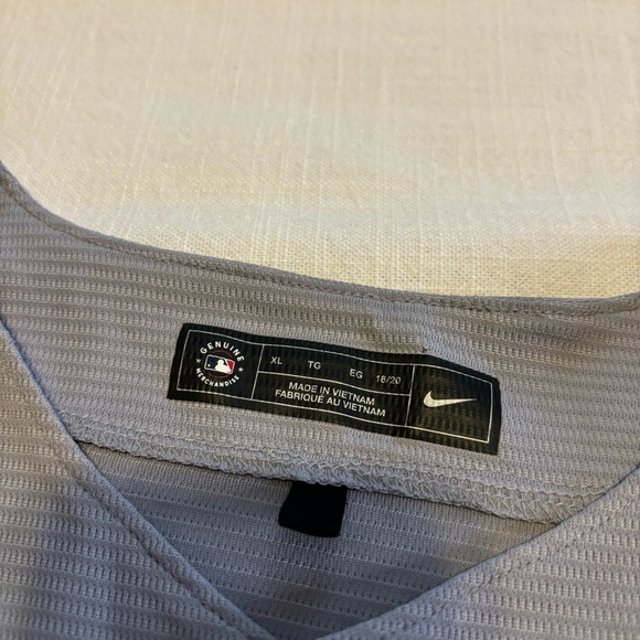 Kids Nike Kansas City Royals Gray Jersey - Picture 3 of 9